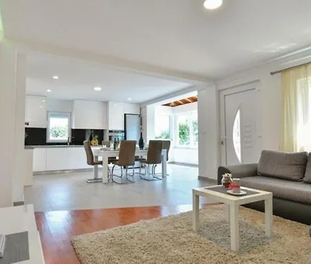 Nino Сasa de vacaciones *